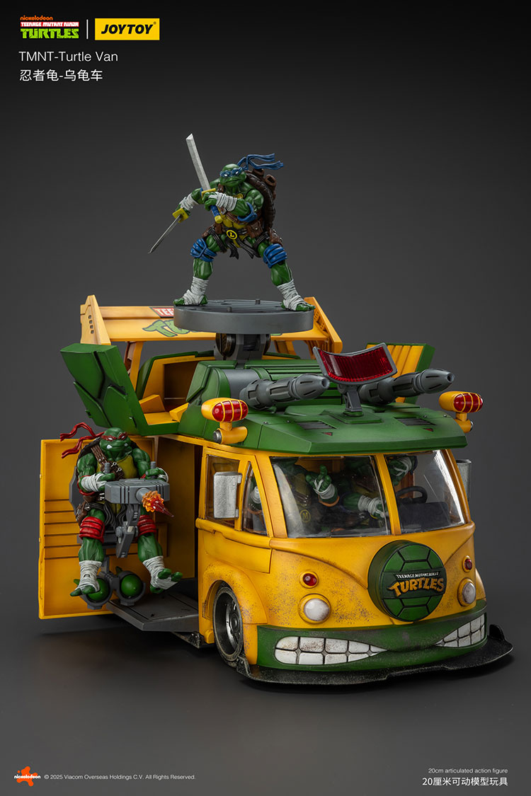 TMNT-Turtle Van - view 30
