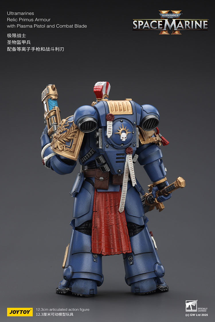 Ultramarines Relic Primus Armour with Plasma Pistol and Combat Blade - view 2