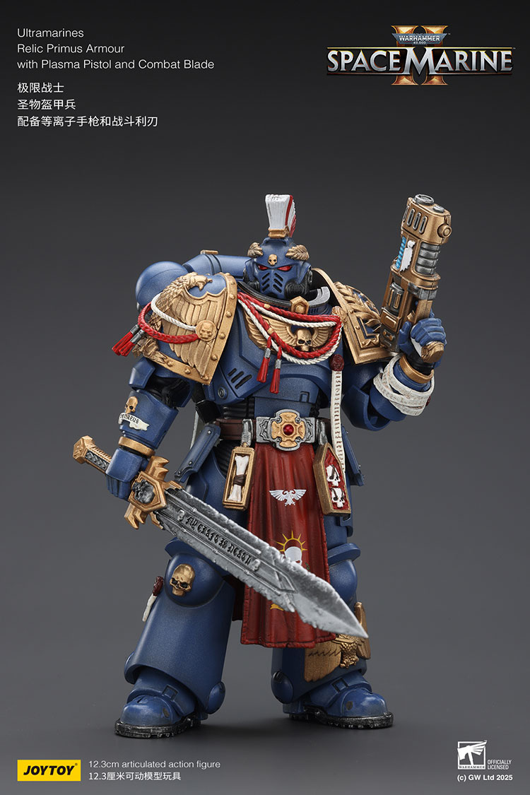 Ultramarines Relic Primus Armour with Plasma Pistol and Combat Blade - view 12
