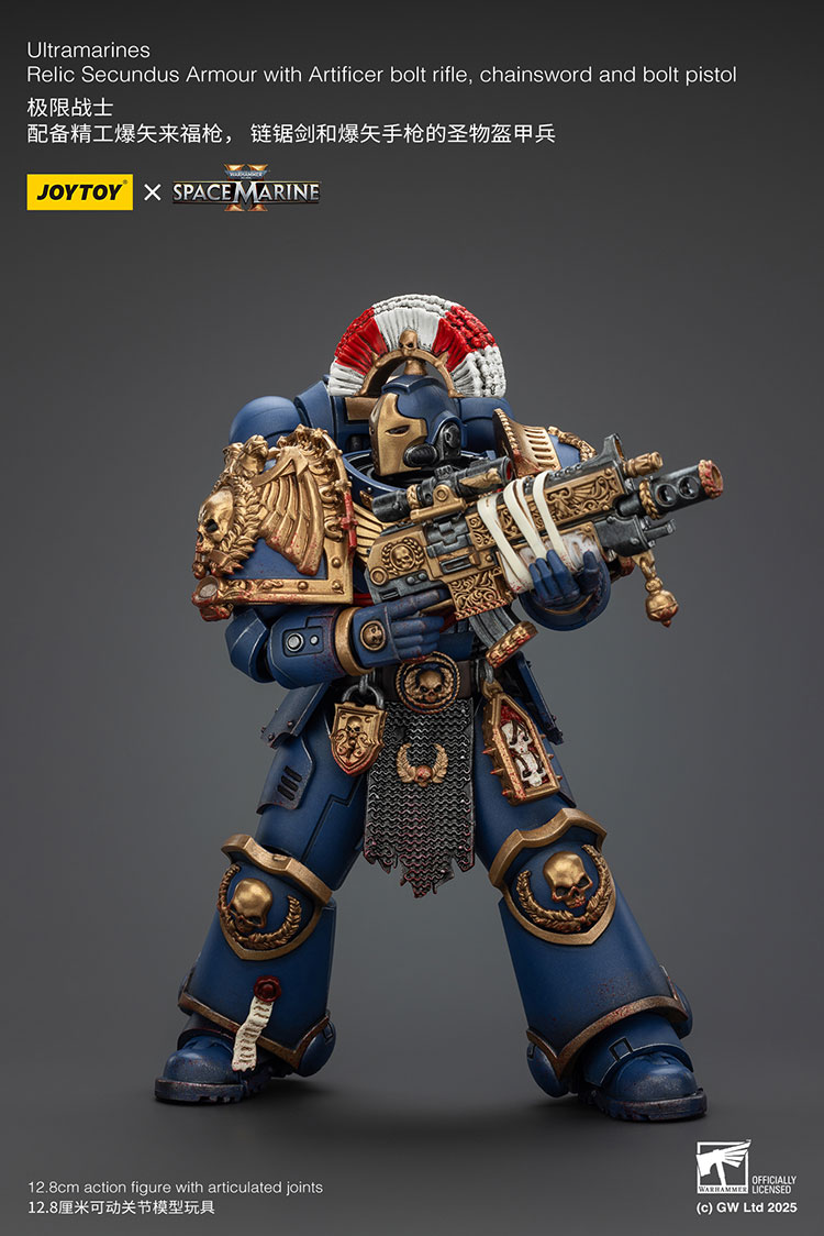 Ultramarines Relic Secundus Armour with Artificer bolt rifle, chainsword and bolt pistol - view 5