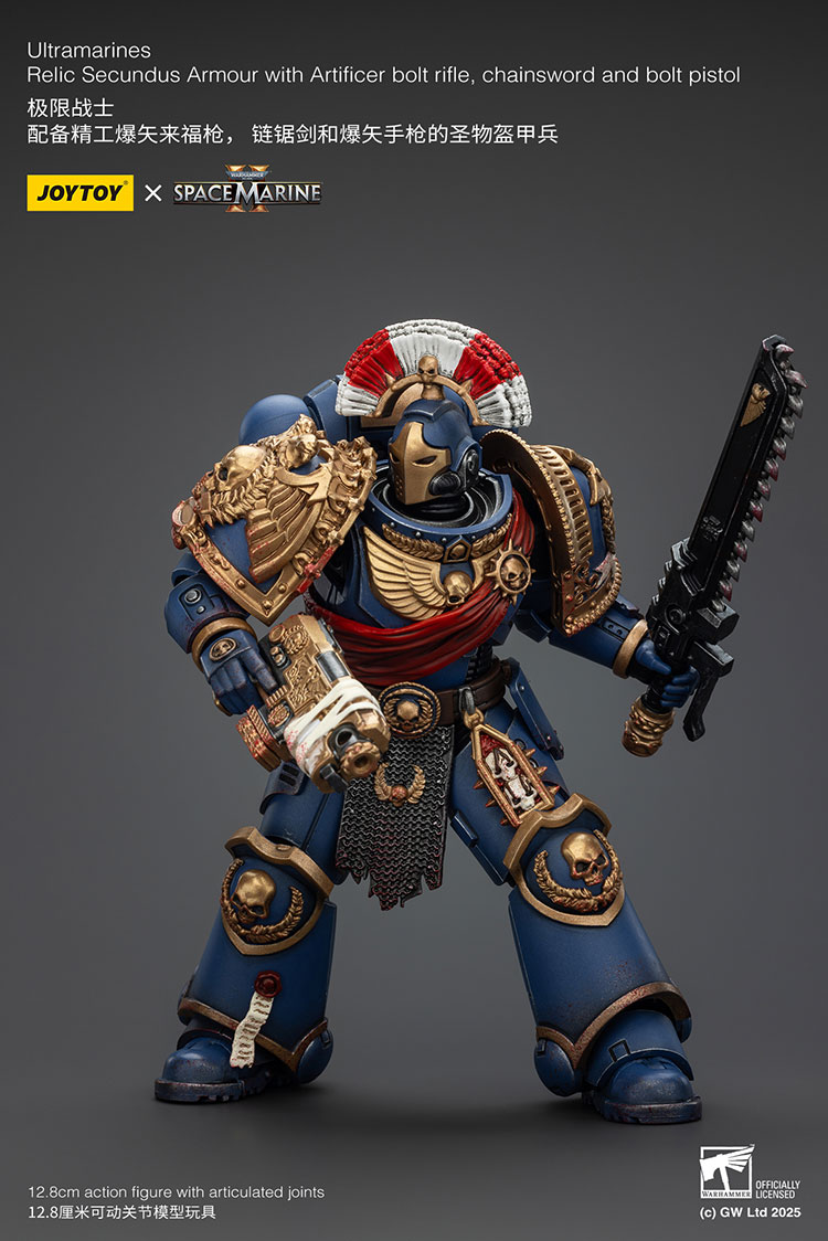 Ultramarines Relic Secundus Armour with Artificer bolt rifle, chainsword and bolt pistol - view 7