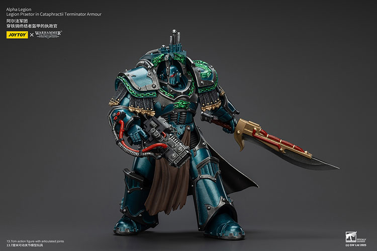 Alpha Legion Legion Praetor in Cataphractii Terminator Armour - view 7