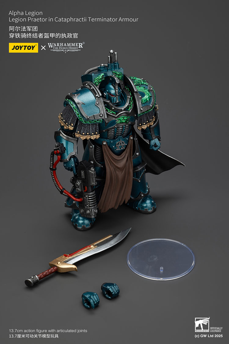 Alpha Legion Legion Praetor in Cataphractii Terminator Armour - view 8