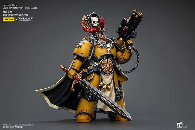 Imperial Fists Legion Praetor with Power Sword - view 3