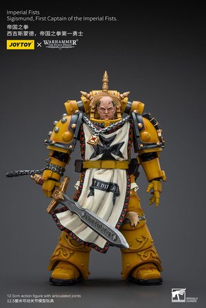 Imperial Fists Sigismund, First Captain of the Imperial Fists - Premium action figure - $69.99
